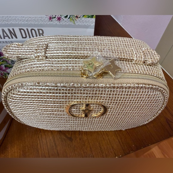 New Dior Beige Woven Cosmetic Pouch with Gold Logo - Picture 9 of 14